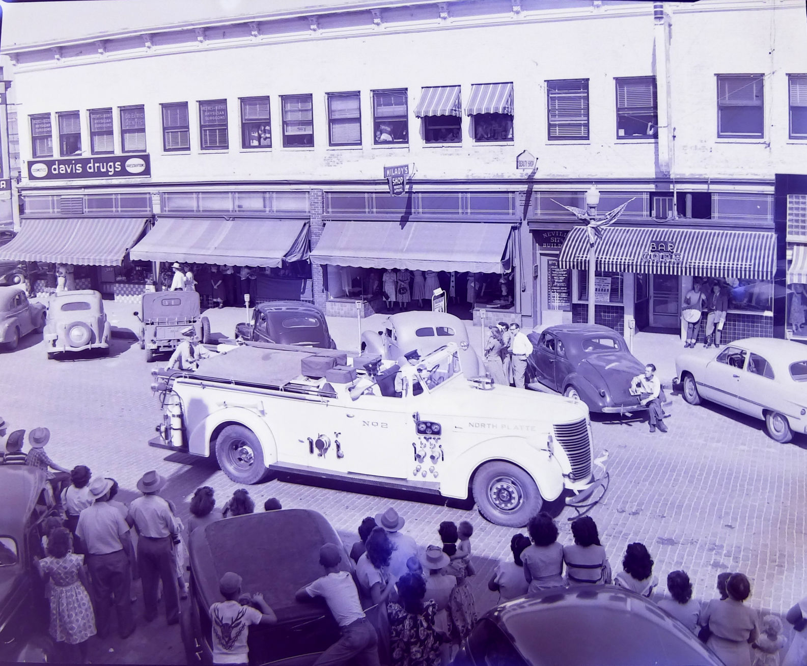Neville Building, North Dewey Street, ca. 1940s (Heritage Images).JPG